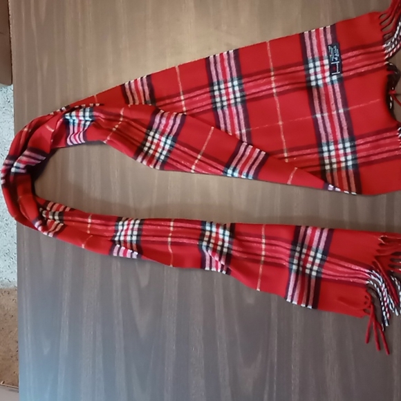 V. FRAAS Accessories - V. Fraas Red Plaid Scarf w Fridges